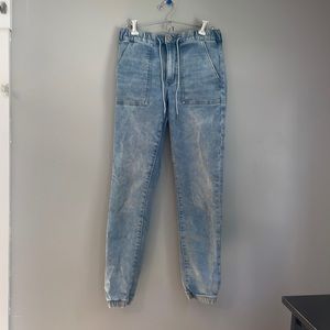 American Eagle Joggers